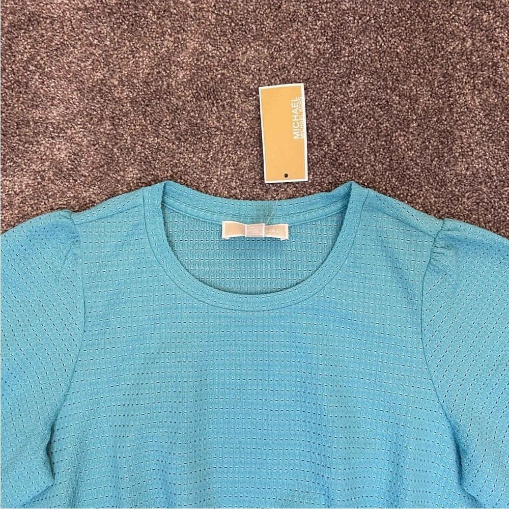 Michael Kors Women's Short Sleeves Turquoise Top Size M - Medium - NWT $98 - Picture 3 of 15